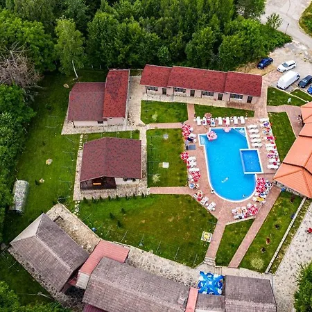 Hotel саня 3*