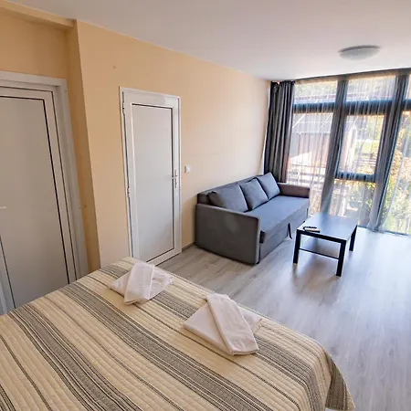 саня Apriltsi (Lovech)