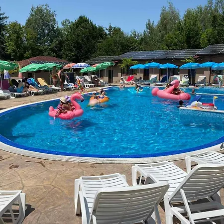 Hotel саня 3*