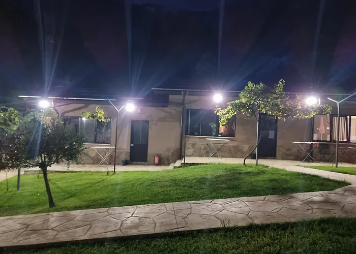 саня 招待所 3*